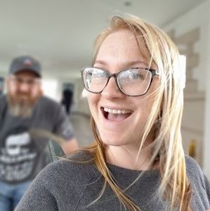 Meet your Posher, Jacolynn